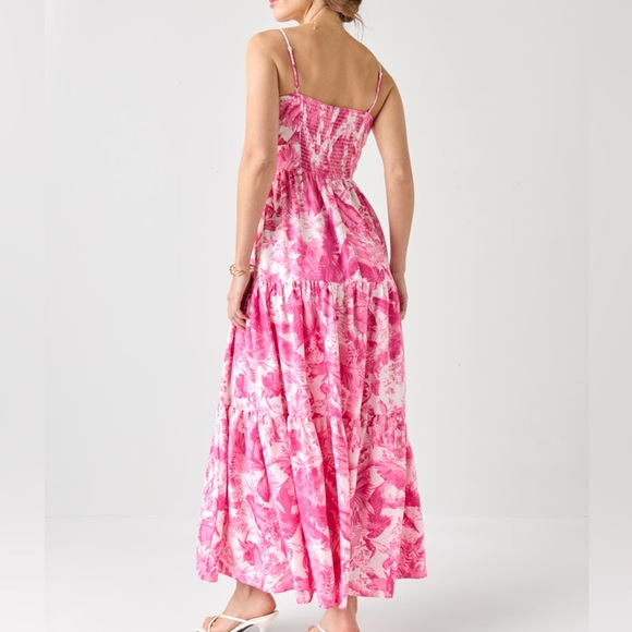 Francesca’s Katrina floral dress - Picture 2 of 7